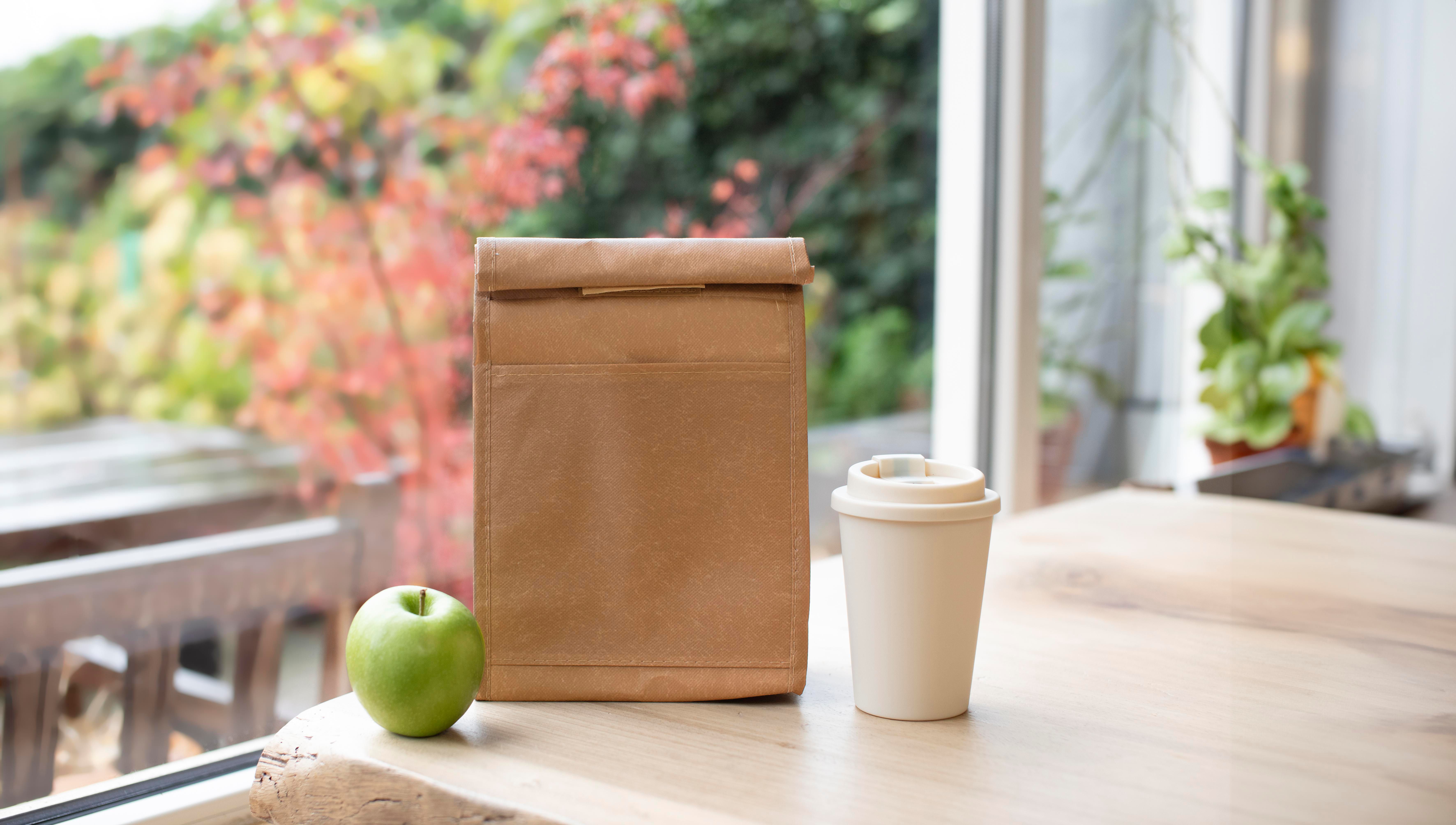Lunch bag isotherme en non-tissé laminé Onni