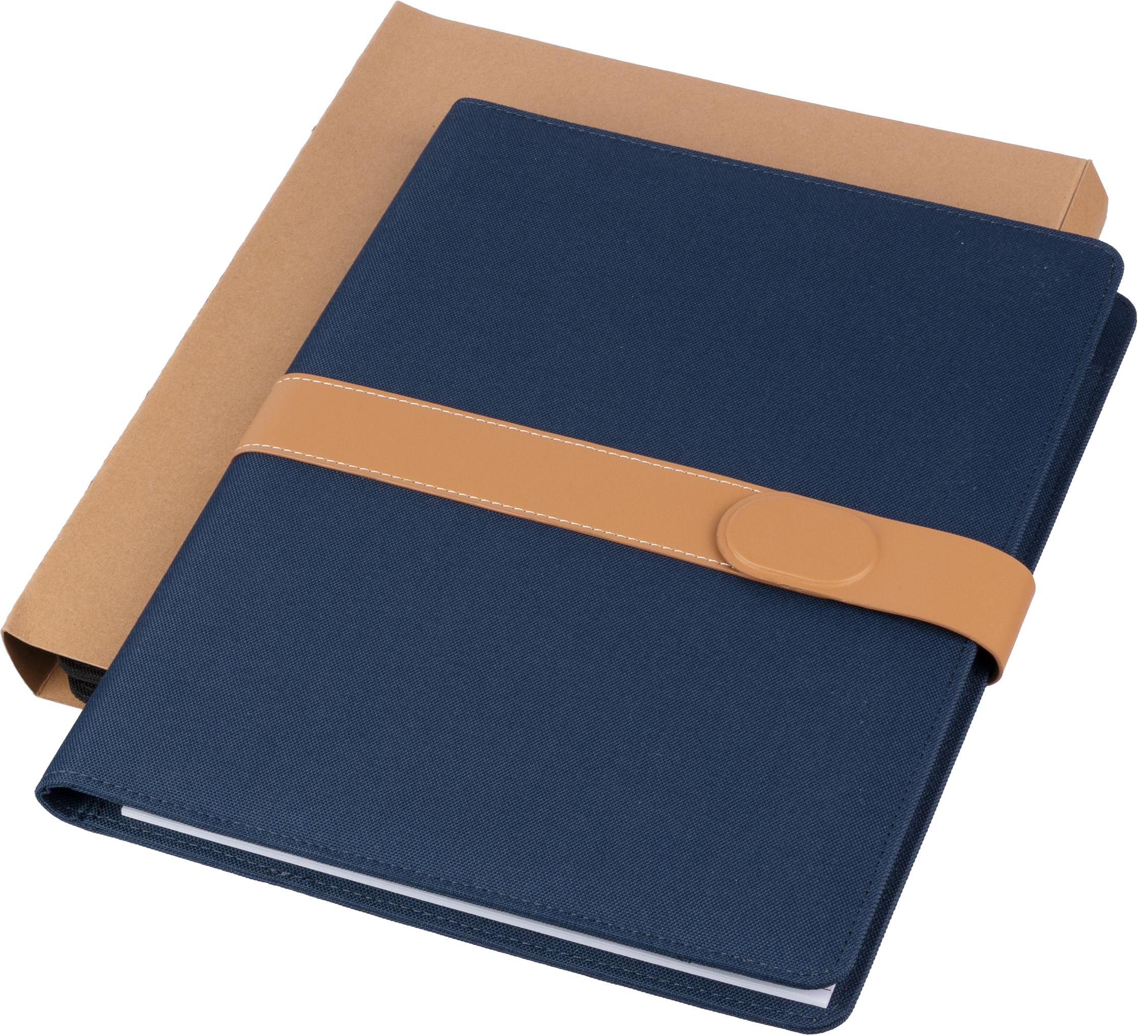 Conférencier A4 en rPET et PU Sven