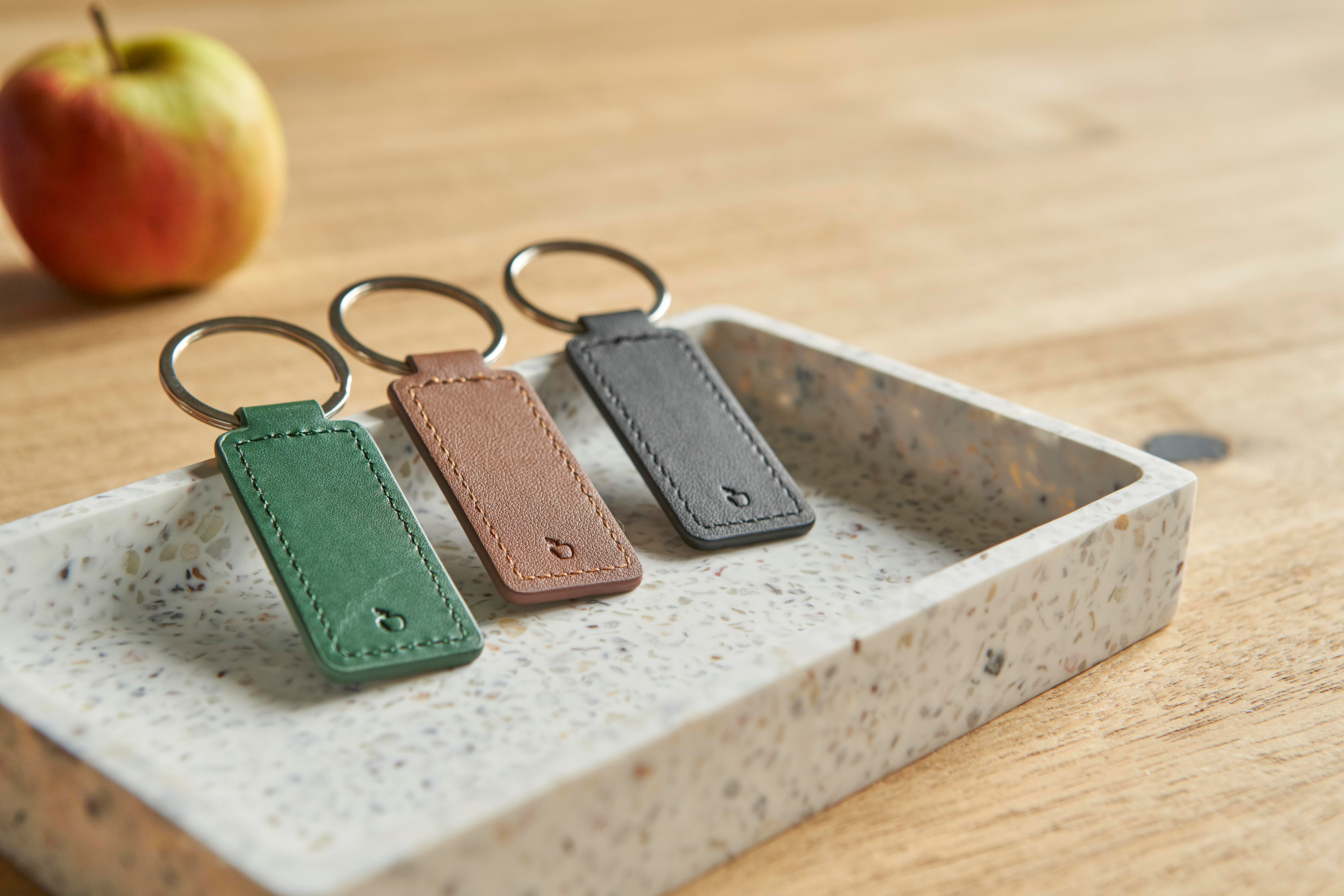 Porte-clés en peau de pomme et PU Sabrina