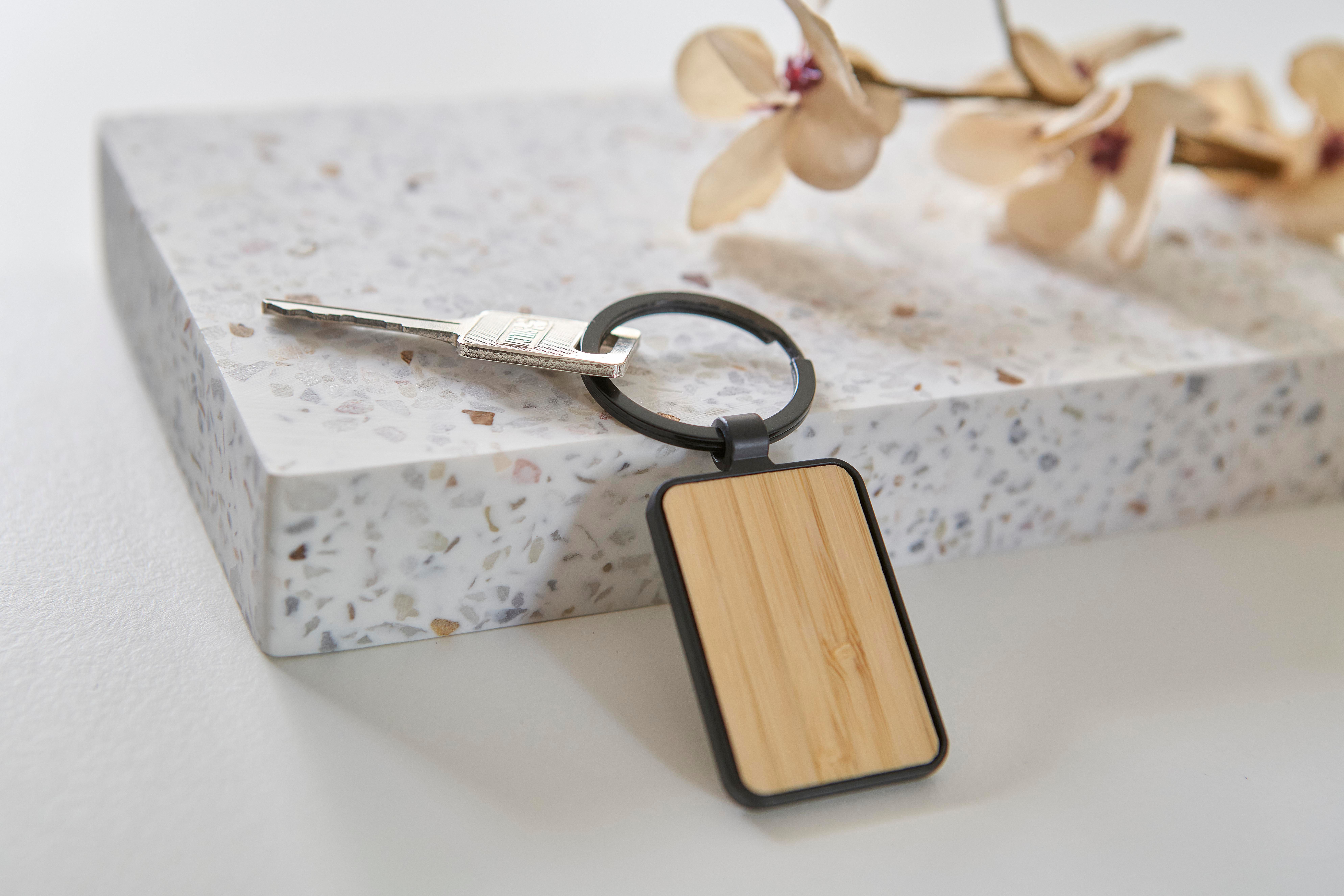 Porte-clés en métal et bambou Brigitte