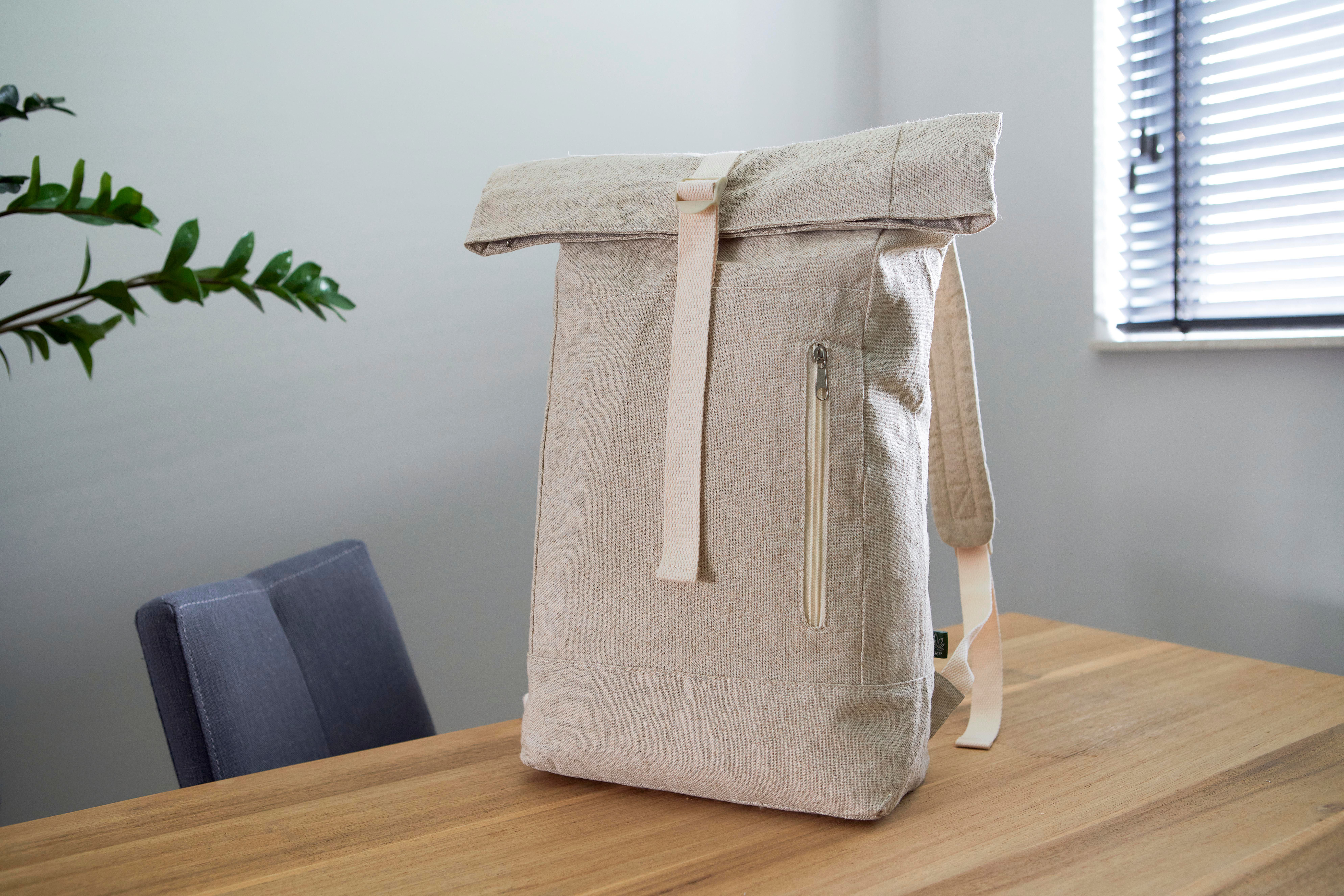 Sac à dos roll-top en chanvre Margarete