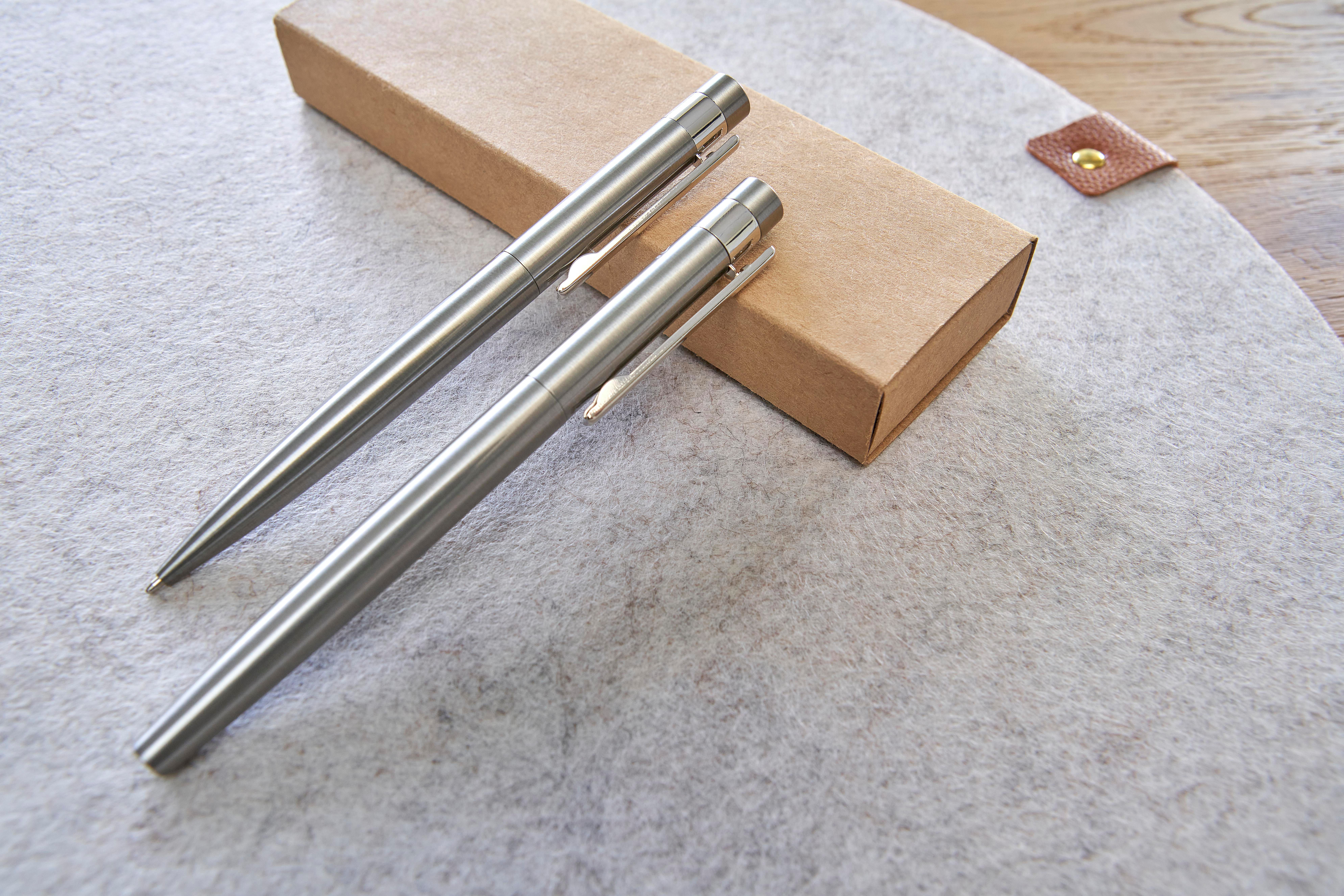 Parure de stylo bille et roller Fritz