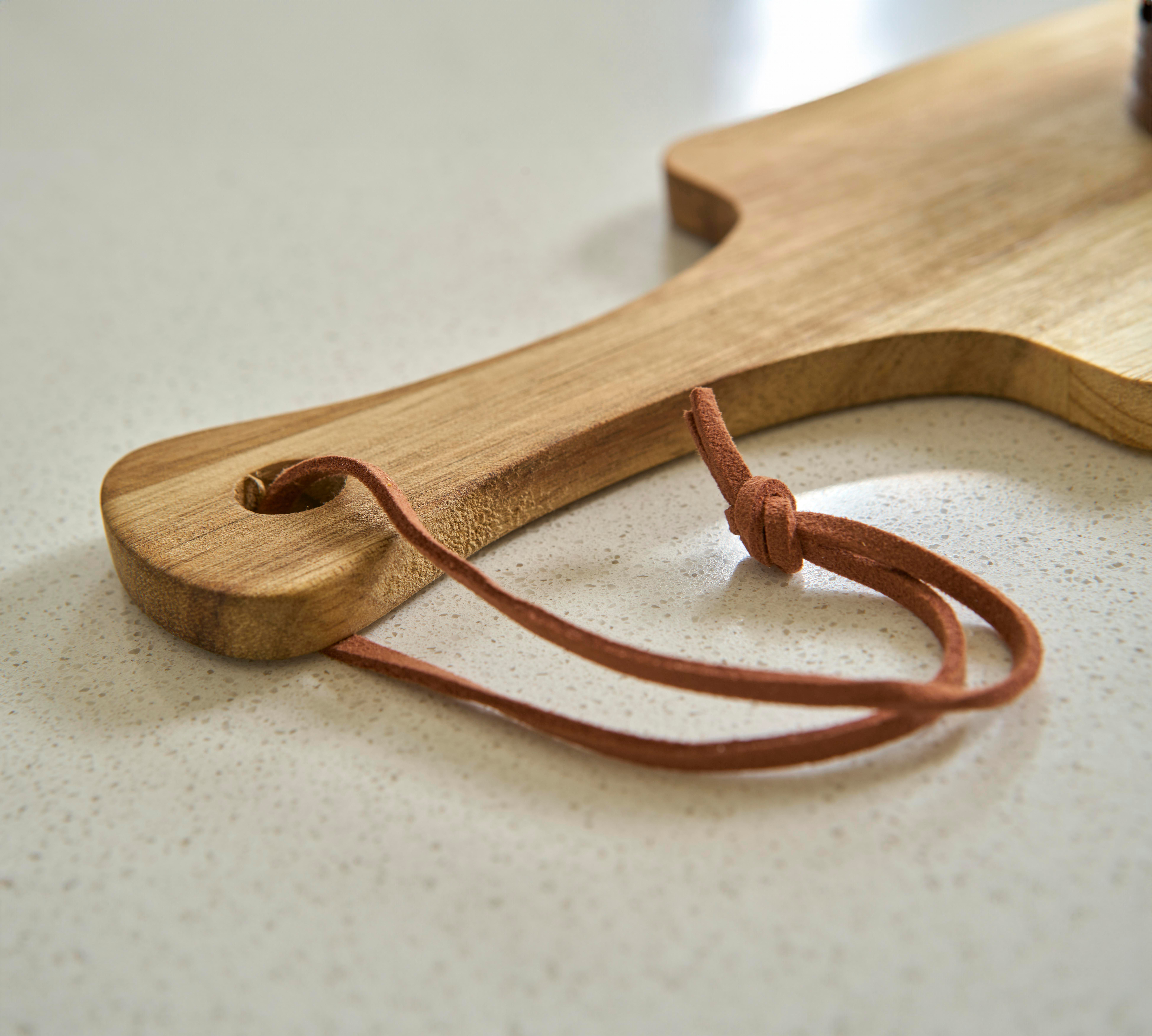 Planche à découper en bois d’acacia Walter
