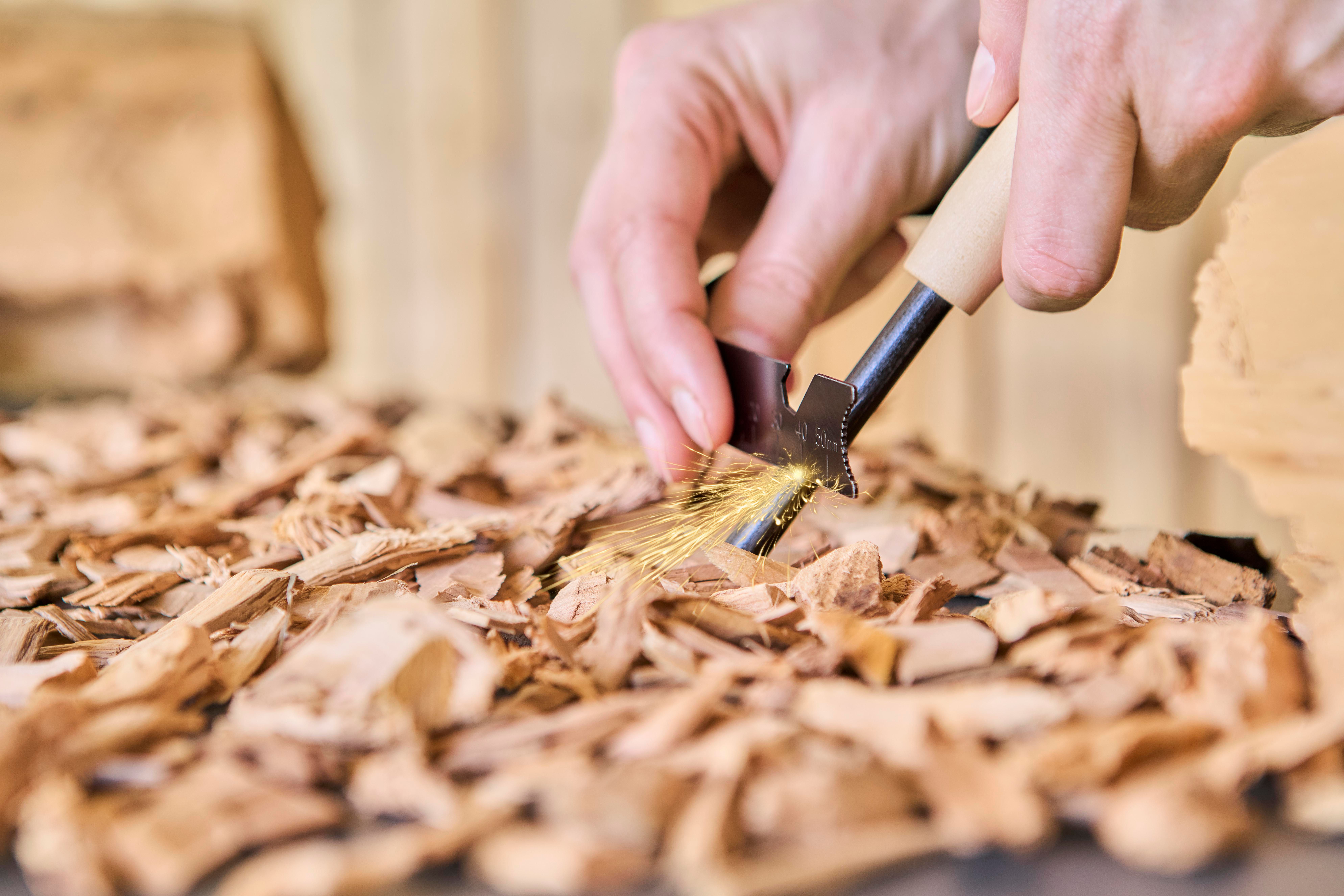 Allume-feu en acier inoxydable Azra