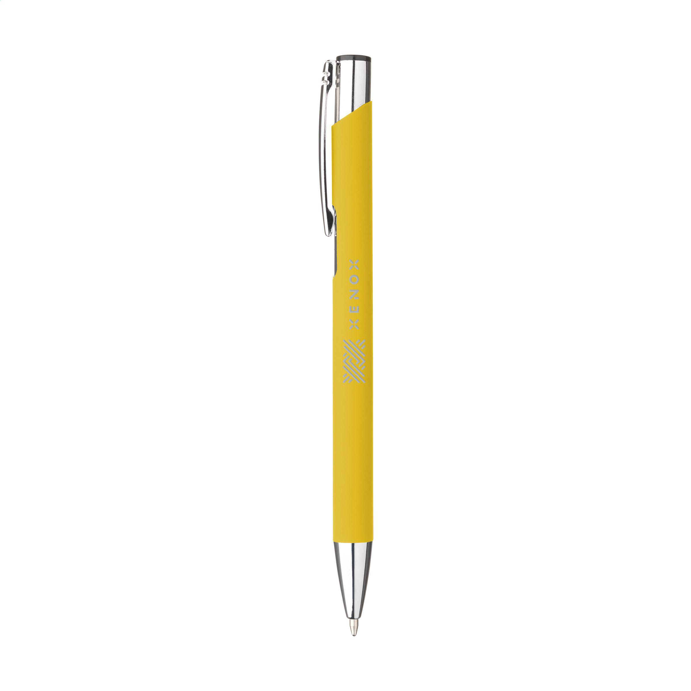 jaune