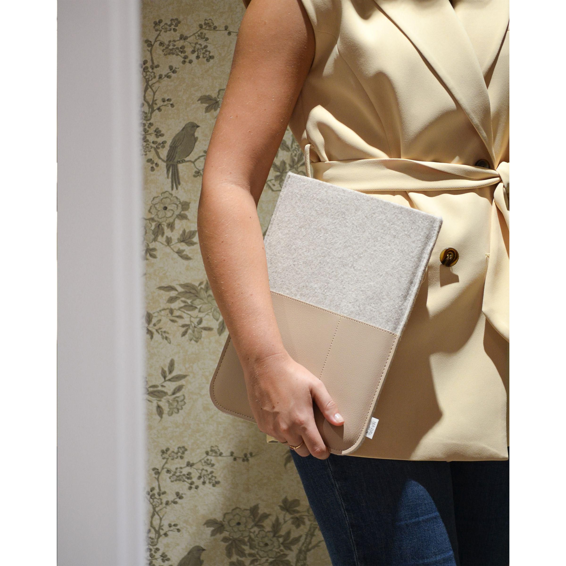 Recyc Felt&Apple Imitation Leather LaptopSleeve 16p