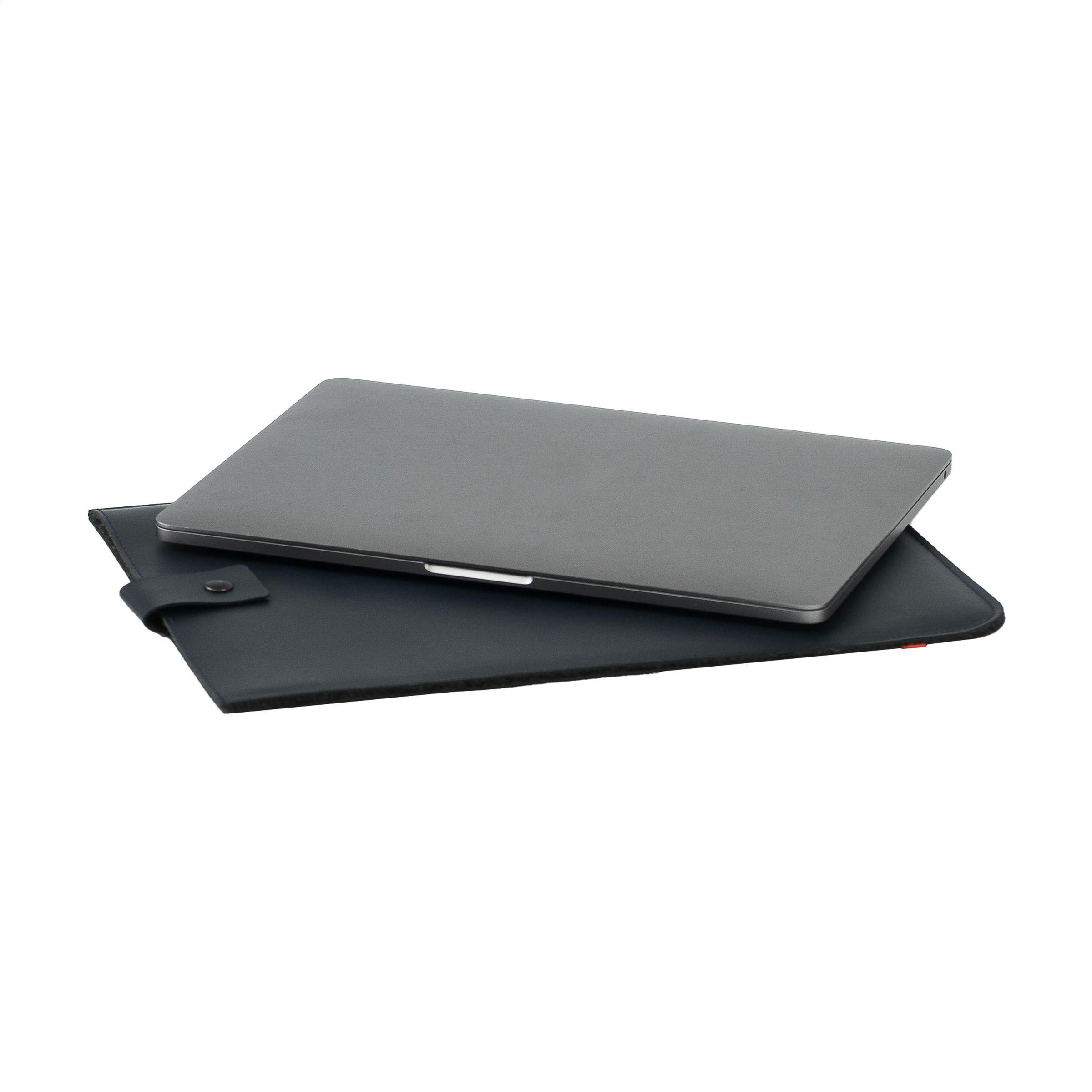 Recycled Leather Laptop Sleeve 14"