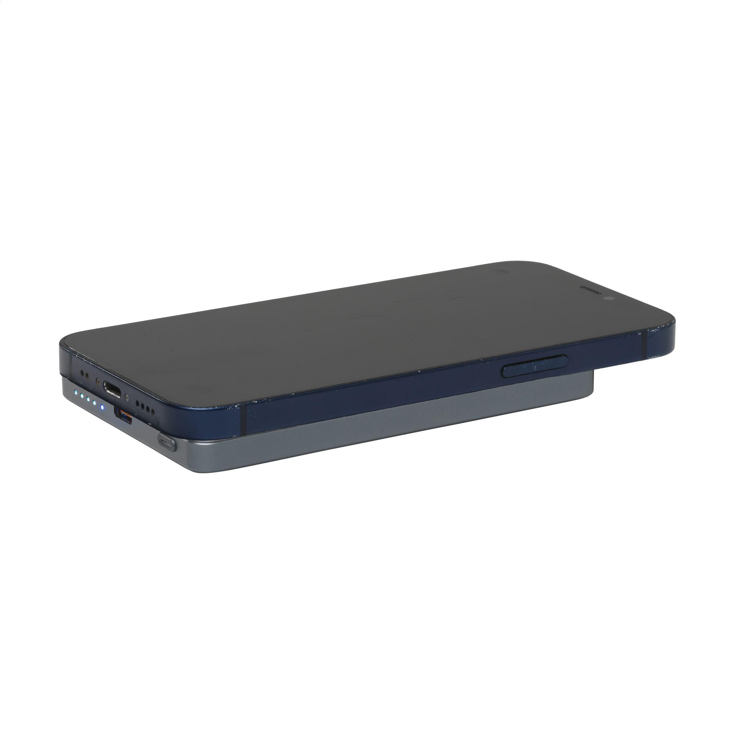 Wireless RCS Recycled Alu Magsafe Powerbank 5000