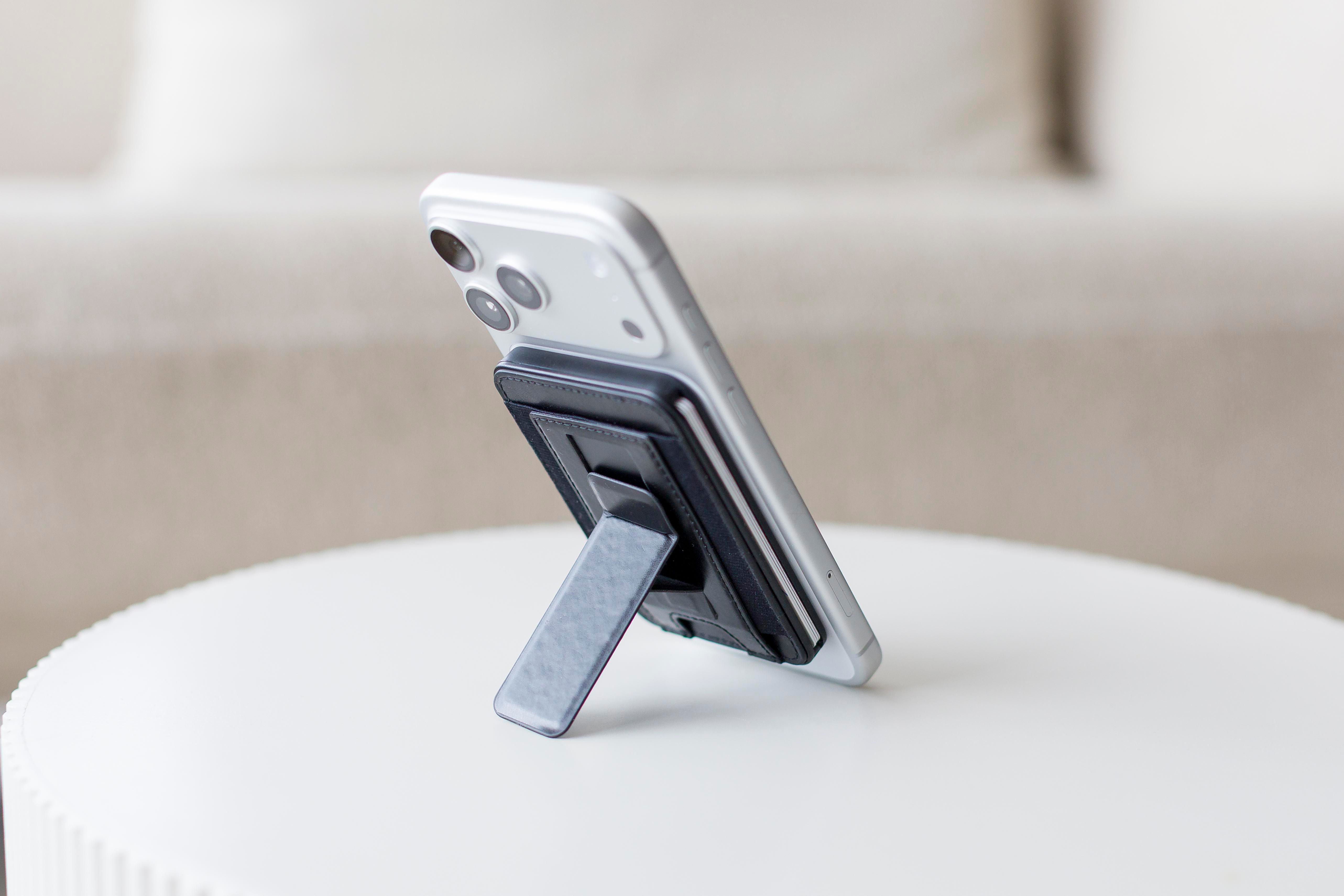 BrandCharger porte-cartes Wally Stand Pro | Recyclé