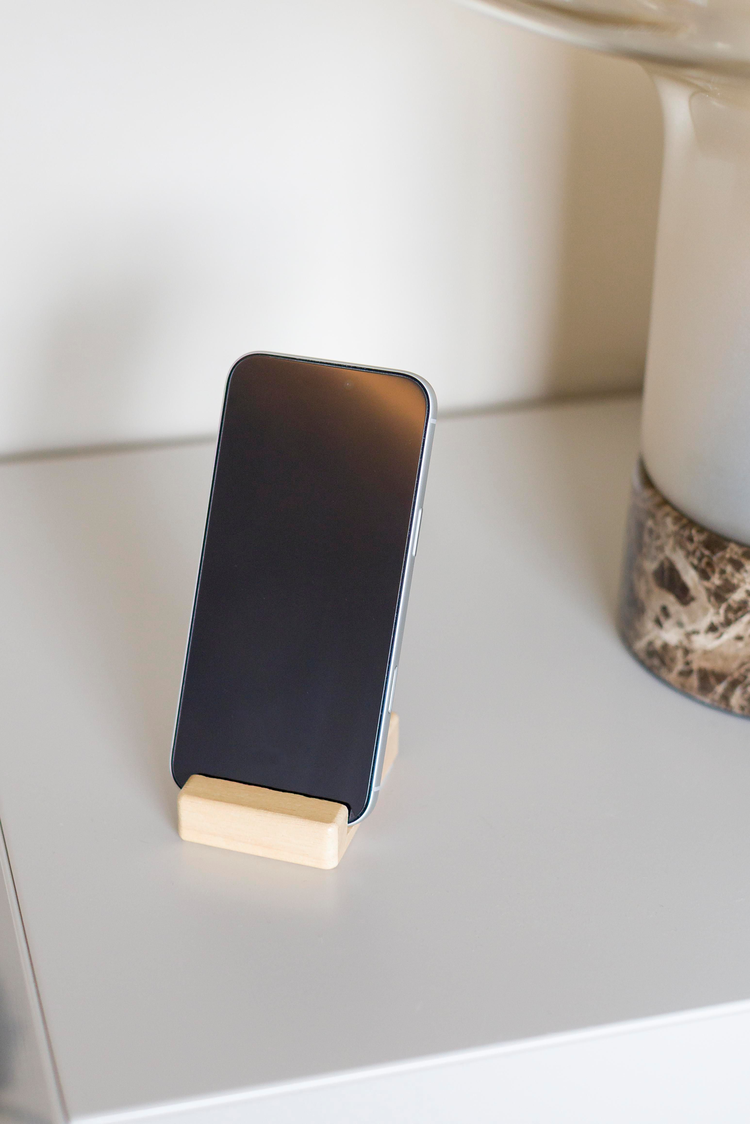 Support téléphone Nyla | Bois recyclé