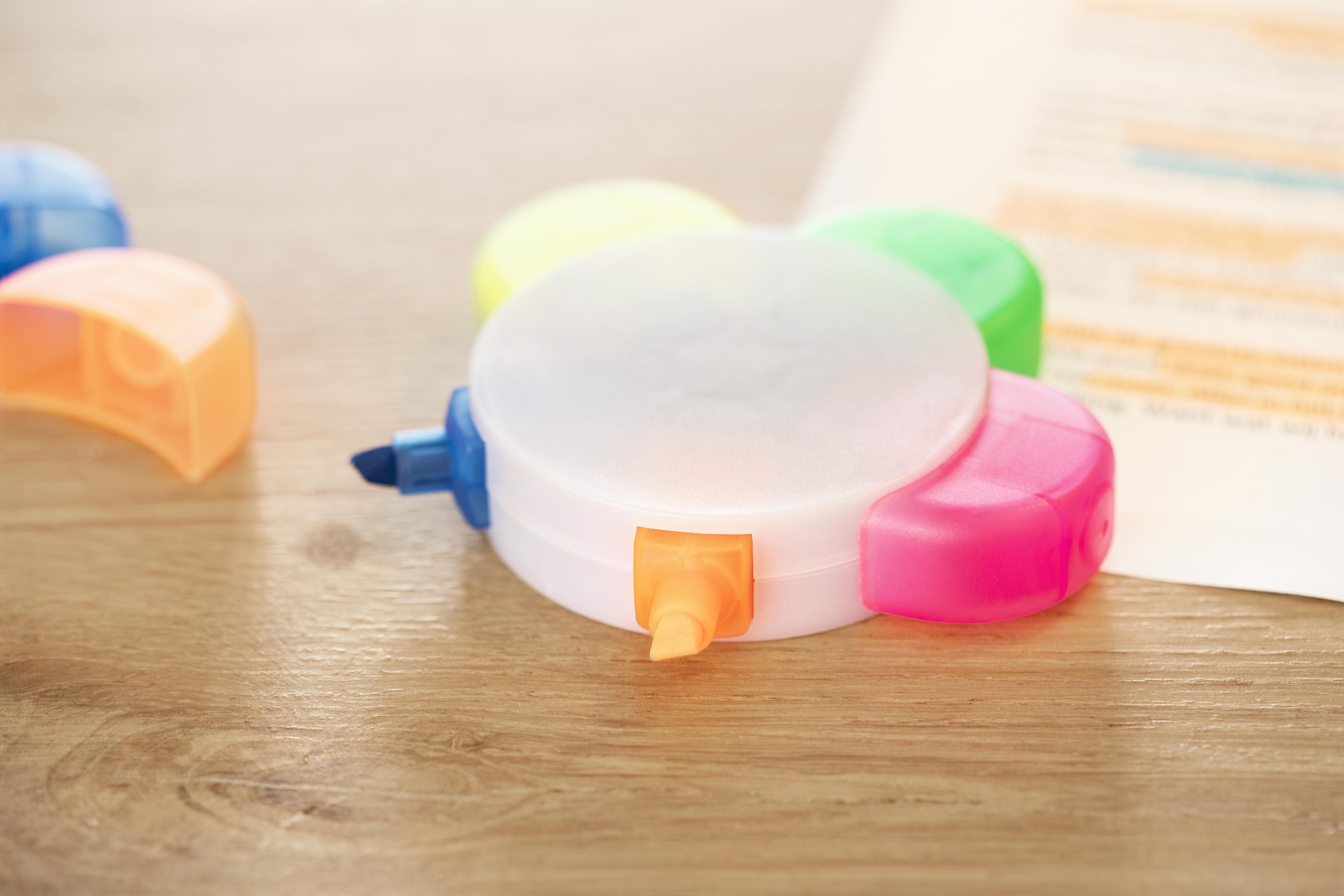 Surligneur en plastique Brodie