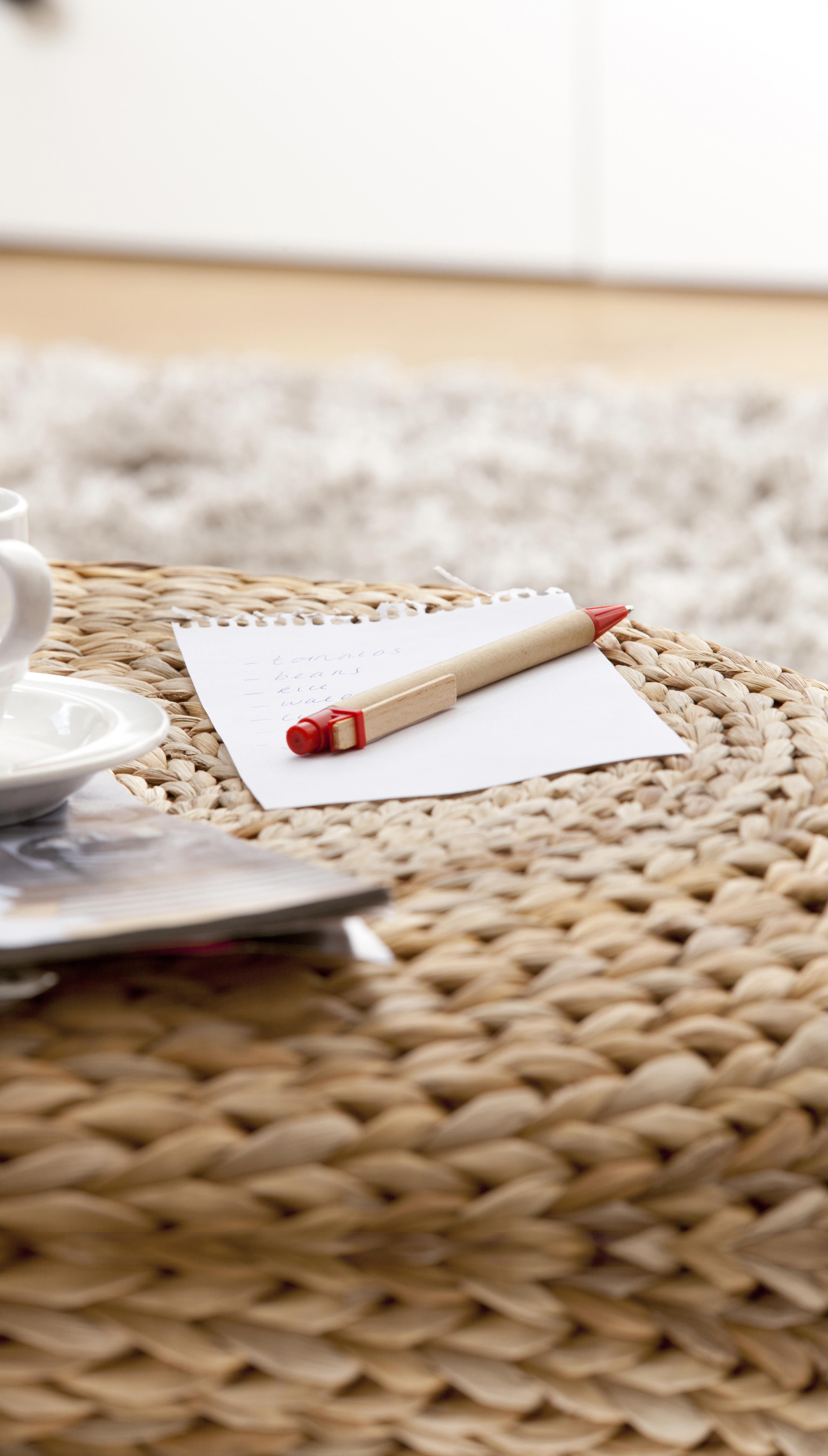 Stylo bille en carton Peter