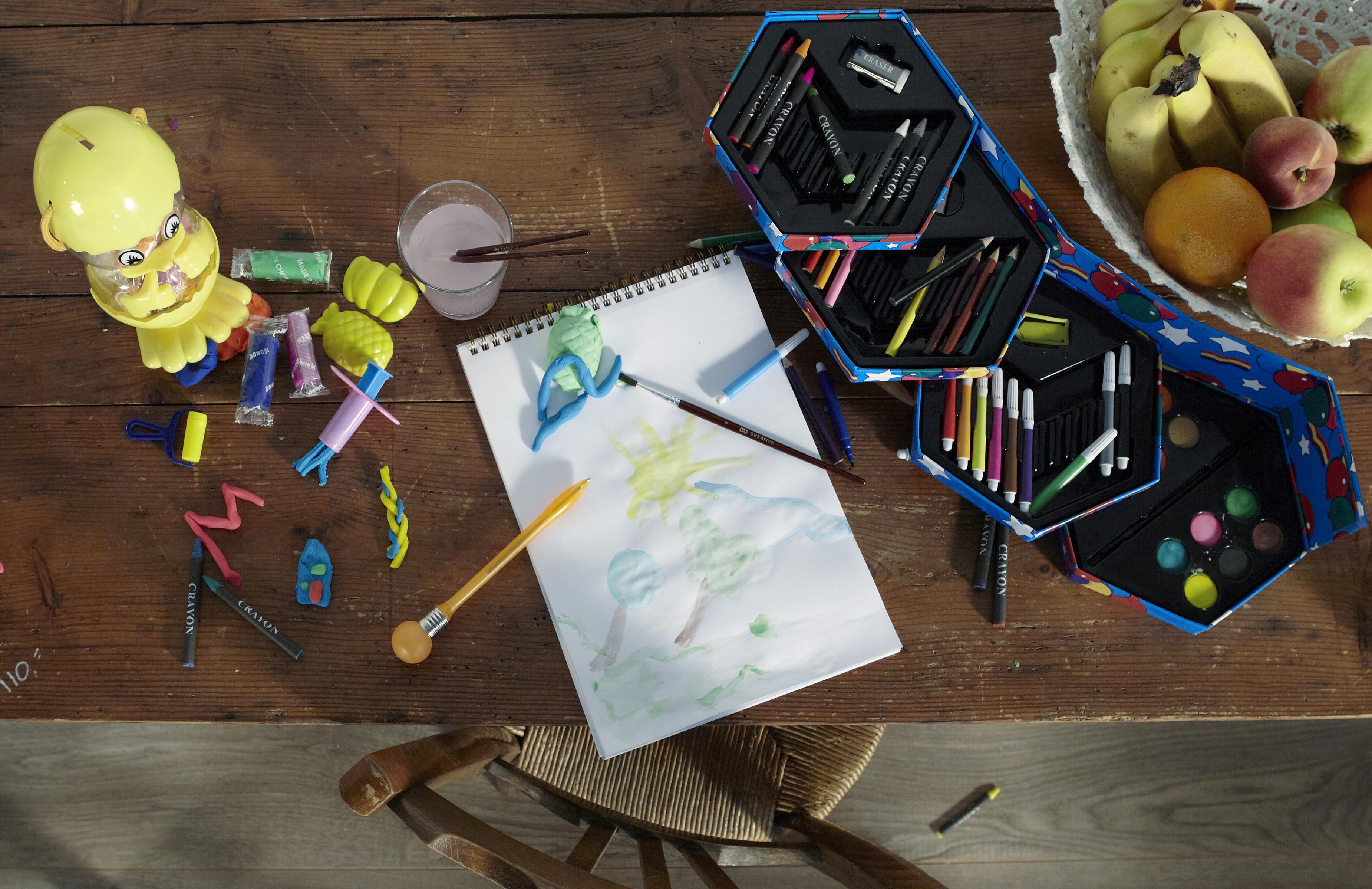 Set à dessin de 56 pièces Kenji